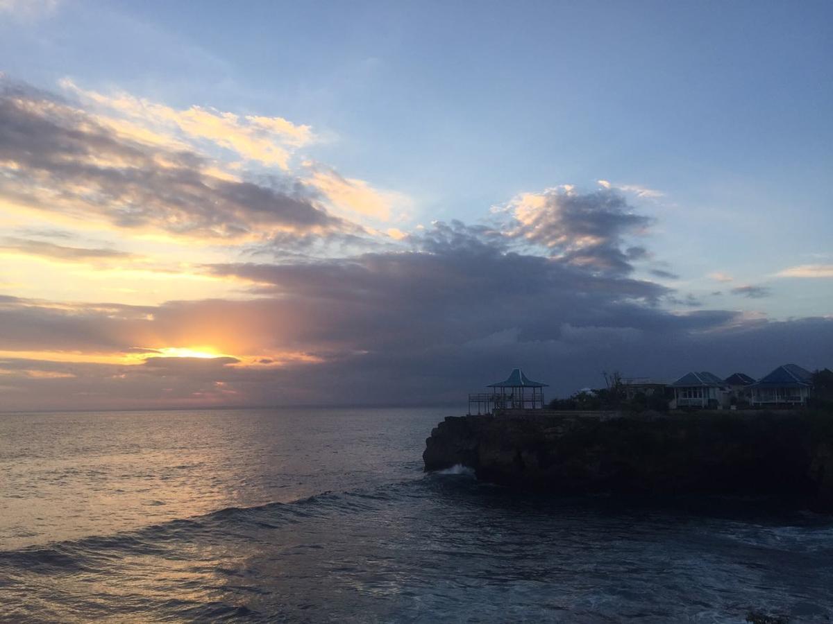 Dodol Lembongan Cliff Sunset Hotell Eksteriør bilde